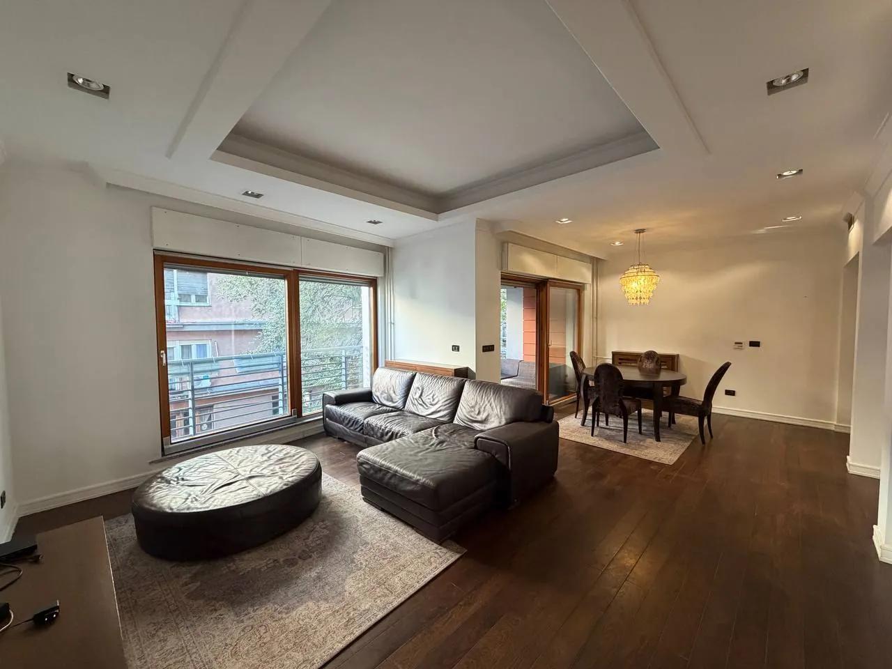Четырёхкомнатная квартира 157 м² на Врачаре