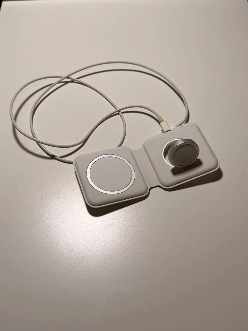 Зарядка Apple MagSafe Charger Duo двойная