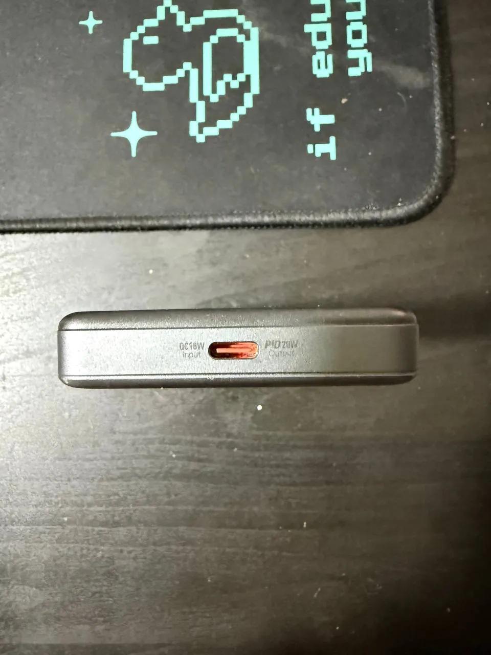 Power bank и оперативная память DDR4 Вождовац