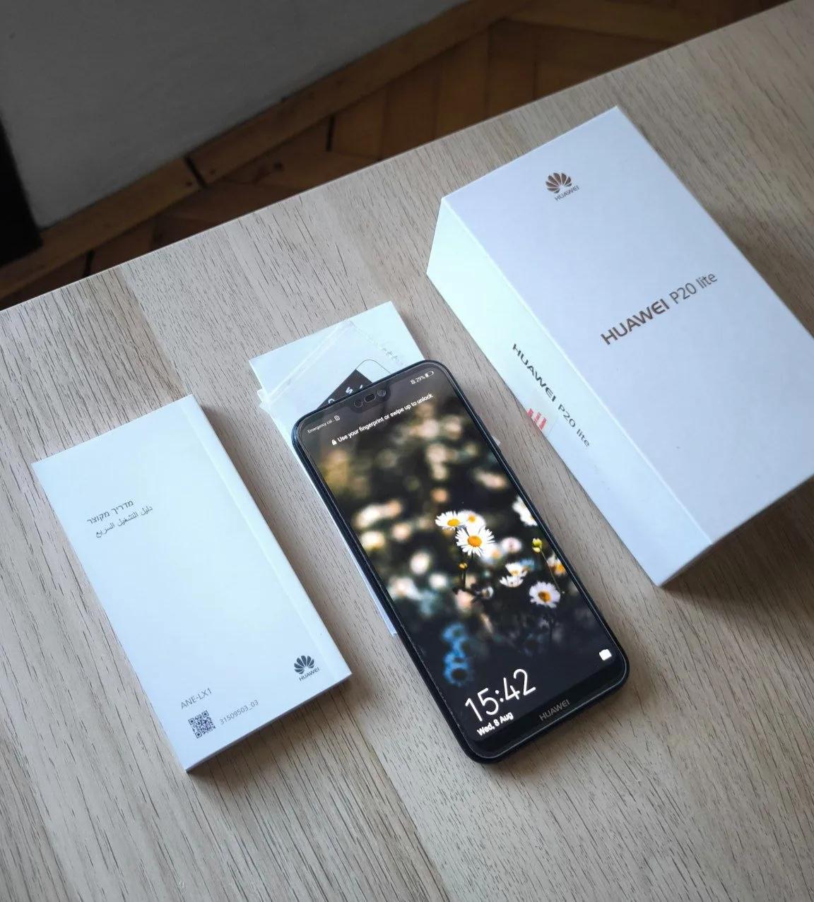 Huawei P20 Lite в хорошем состоянии в Белграде