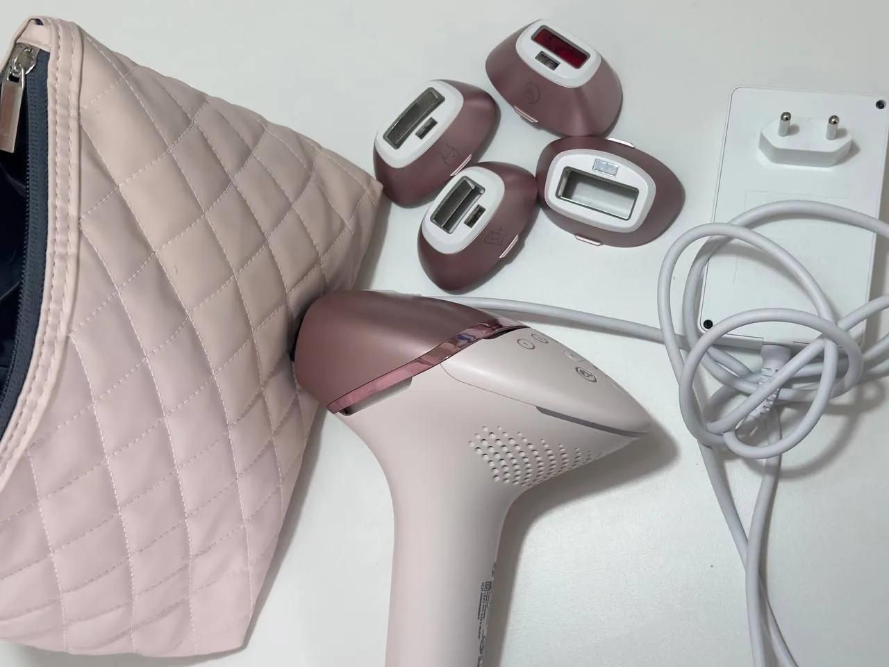 Фотоэпилятор Philips Lumea 4 насадки