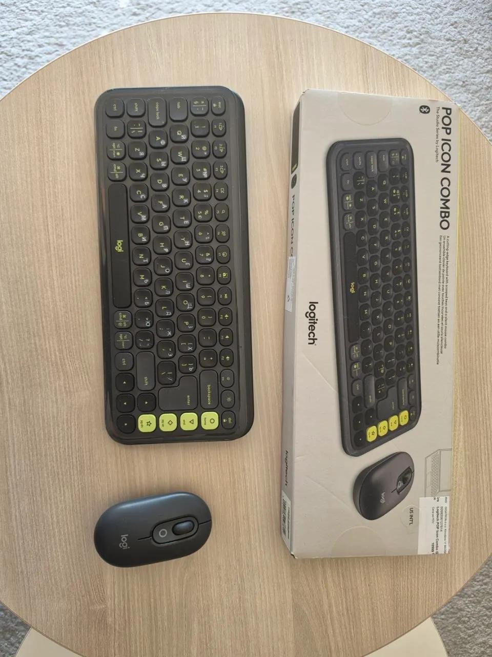 Комплект клавиатура и мышь Logitech POP Icon