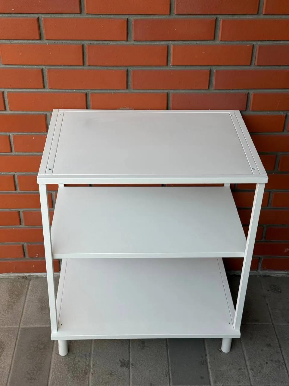 Полка IKEA со съёмными ножками