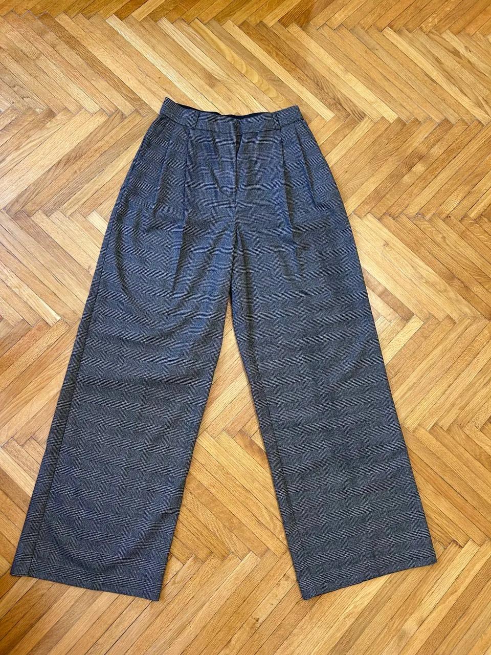 Женская одежда Reserved Zara Uniqlo несколько вещей