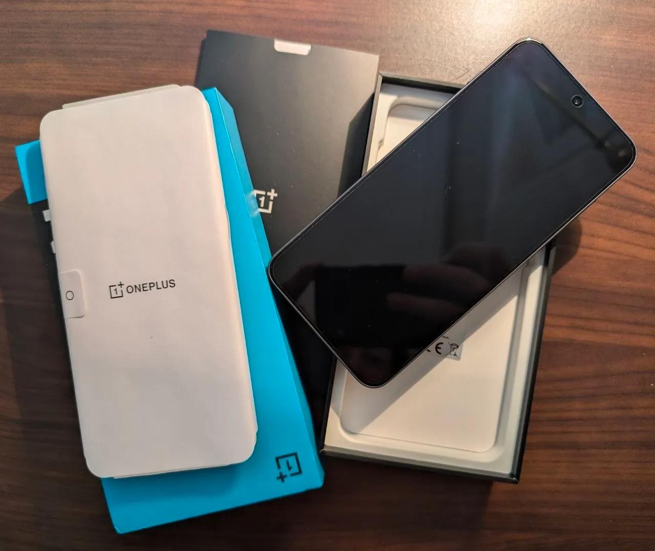 Смартфон OnePlus Nord 5 8/256 ГБ