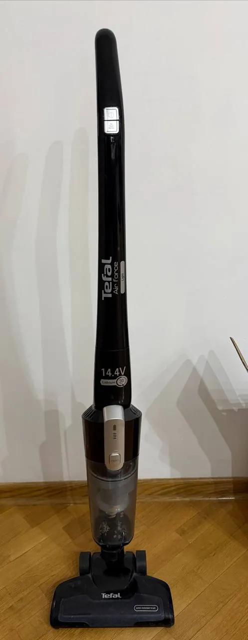 Пылесос Tefal Airforce Light вертикальный на запчасти Белград