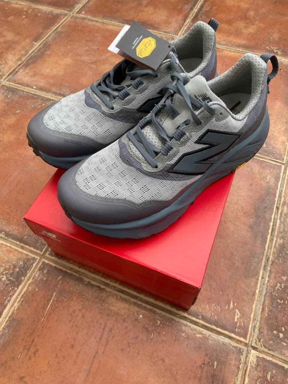 Кроссовки New Balance Hierro 46.5