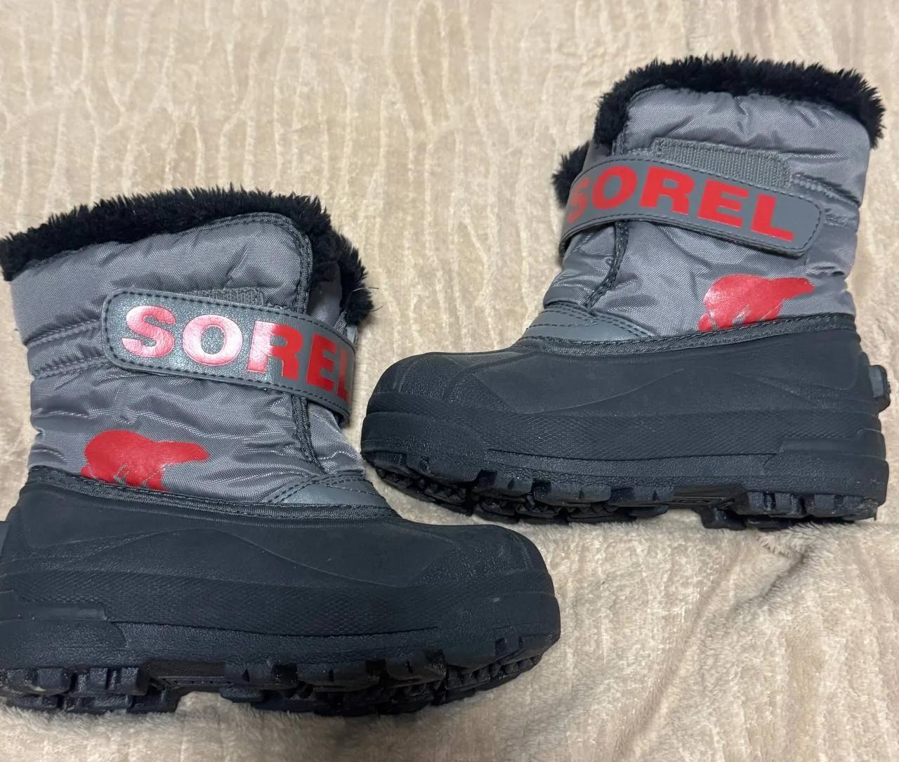 Детские зимние сапоги SOREL практически новые