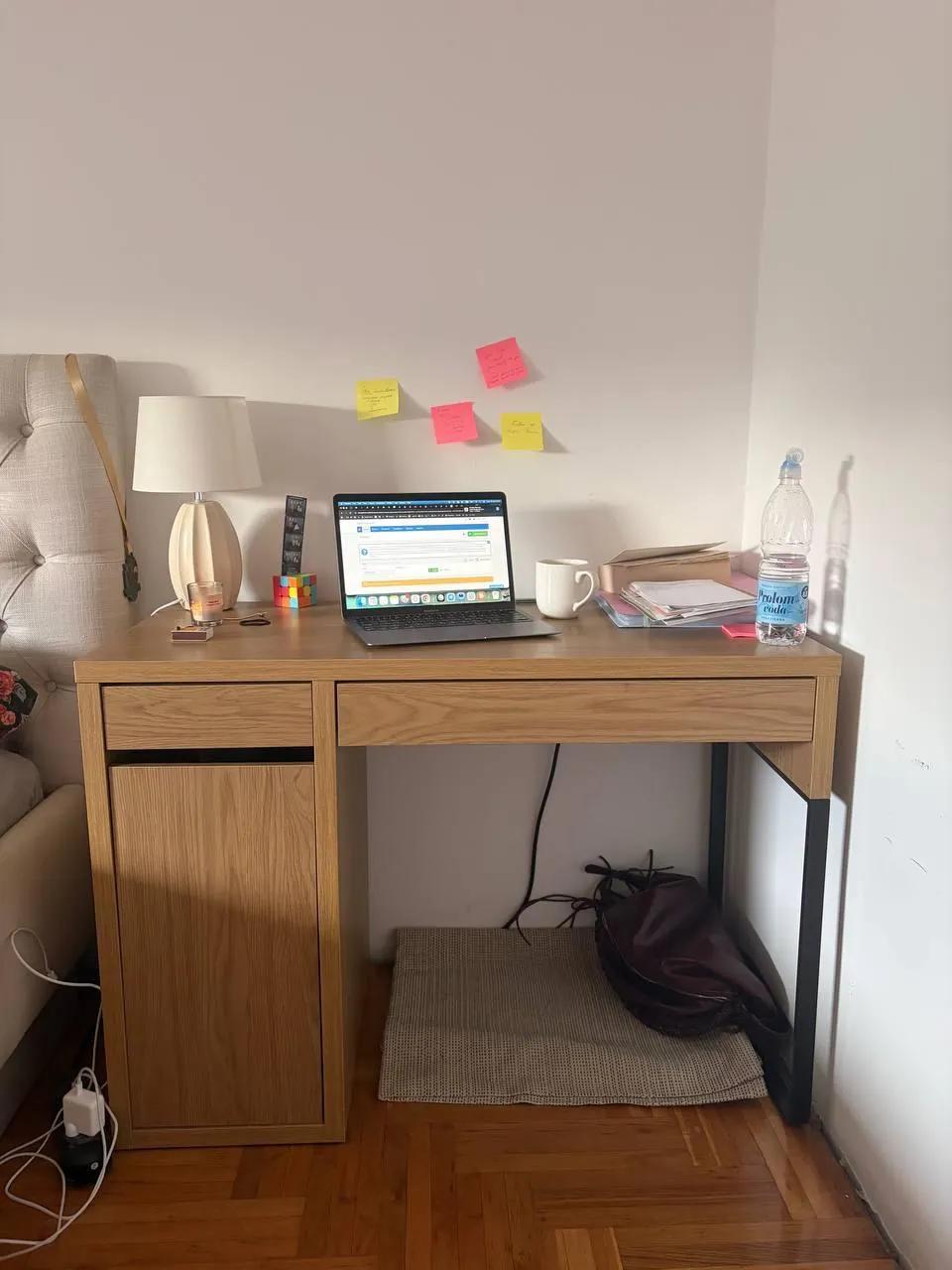 Рабочий стол IKEA MICKE 105×50 см