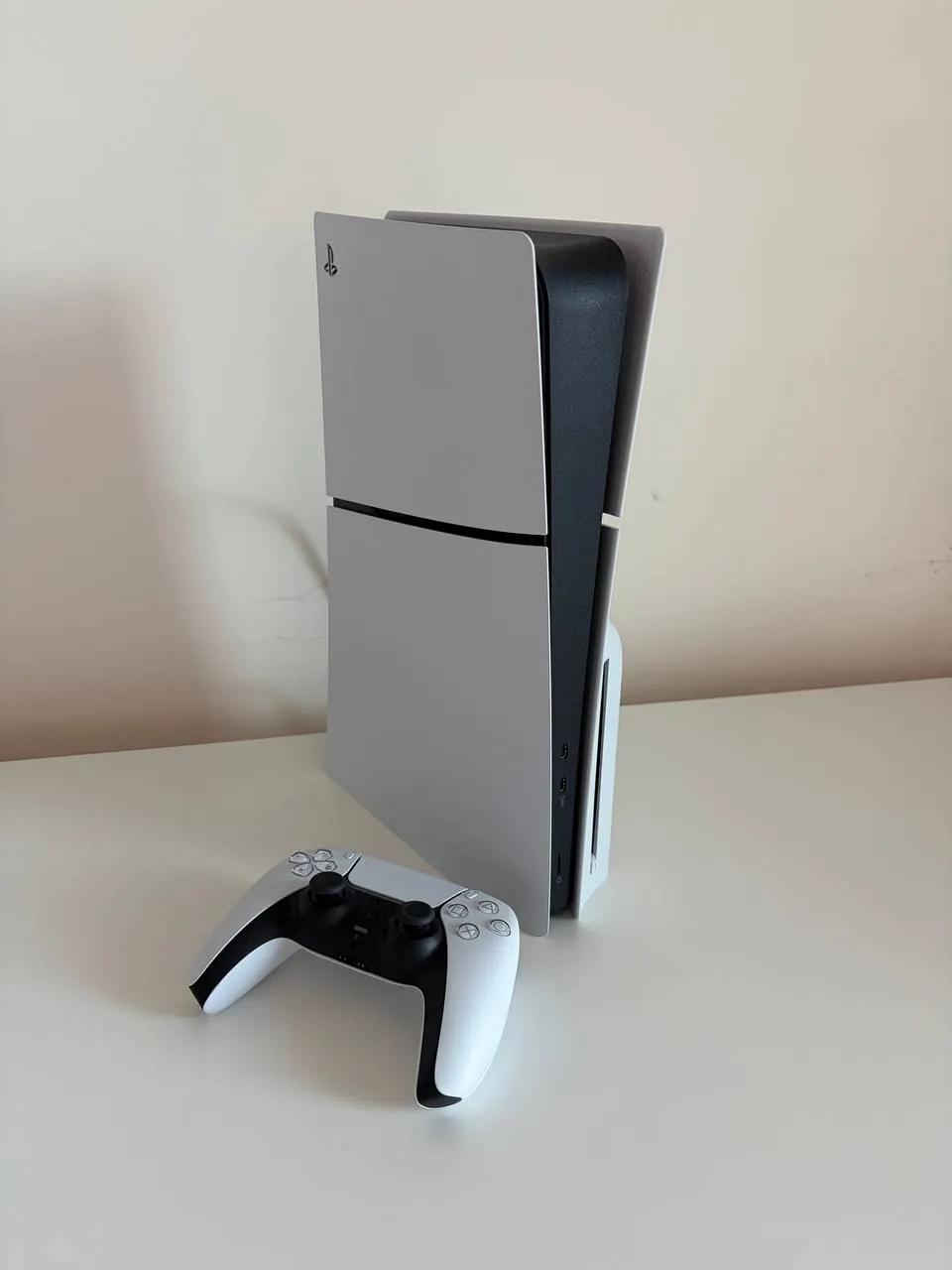 PlayStation 5 Slim 825 ГБ с дисководом Белград