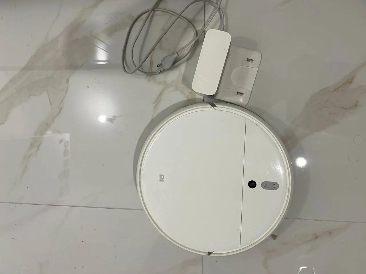Пылесос Xiaomi с функцией мойки пола