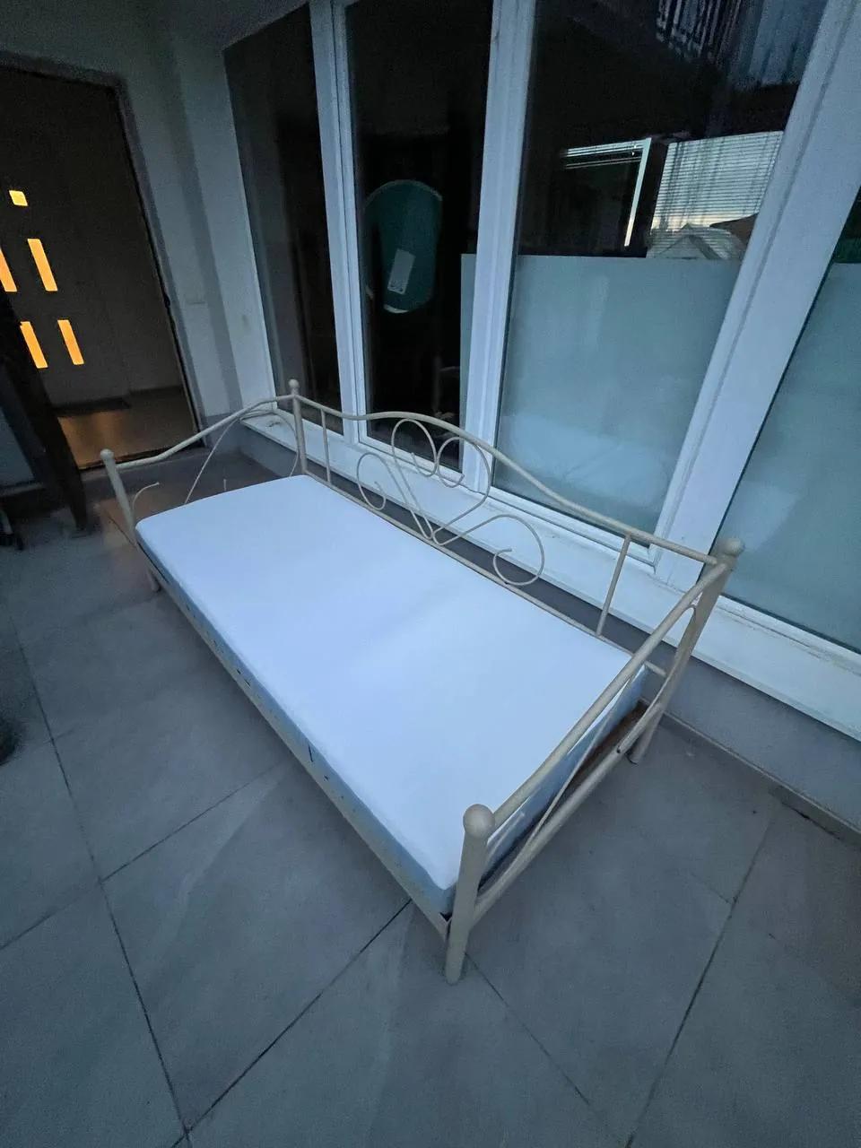 Односпальная кровать IKEA Jusk с матрасом Белград