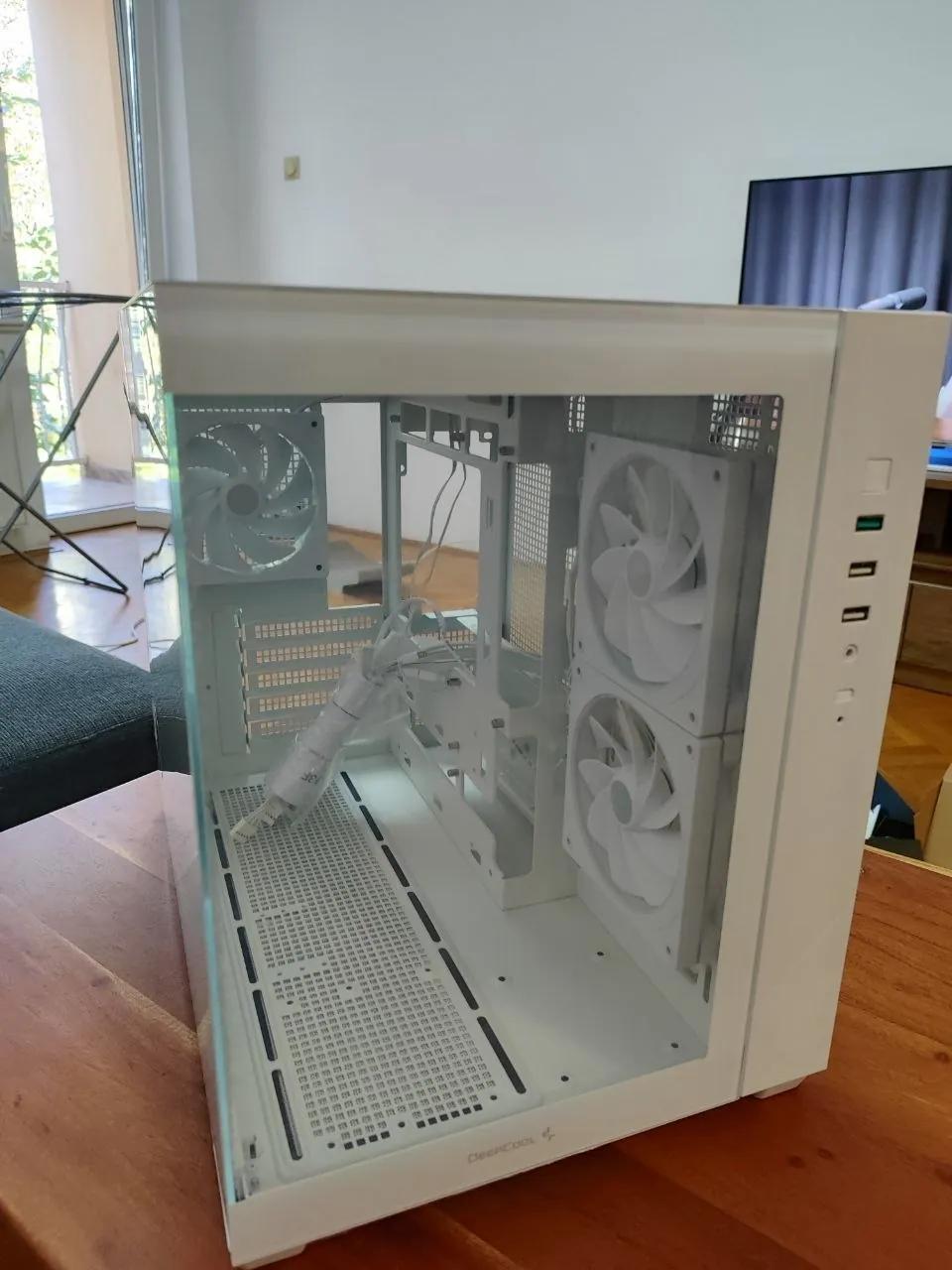 Корпус DEEPCOOL CG330 белый новый