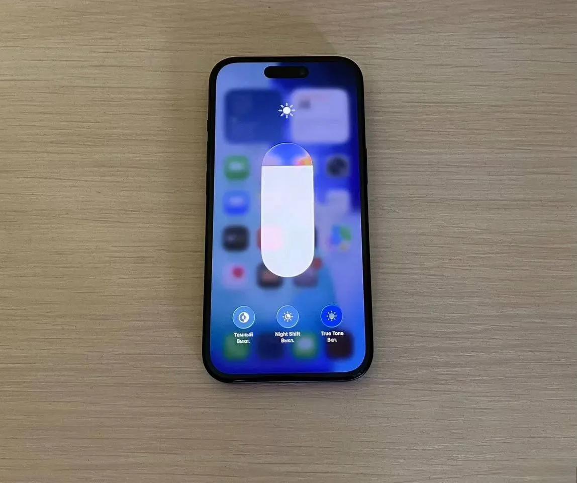 IPhone 15 128 ГБ чёрный