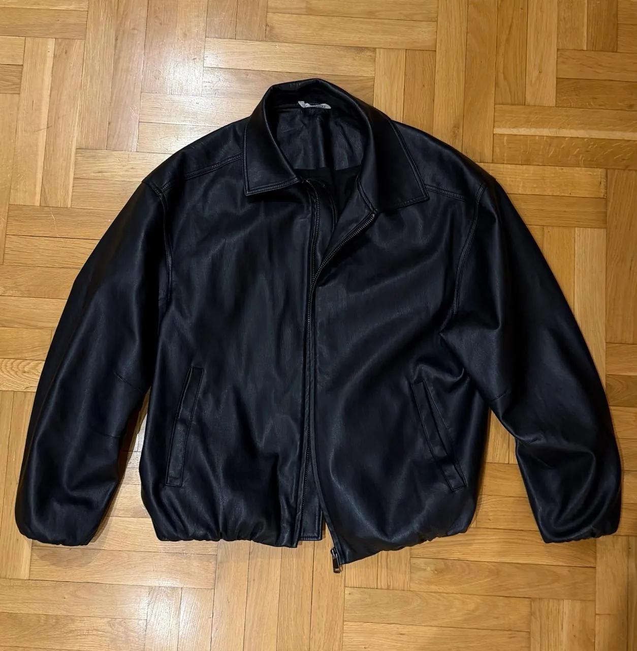 Куртка Zara из экокожи мужская XL Шумице