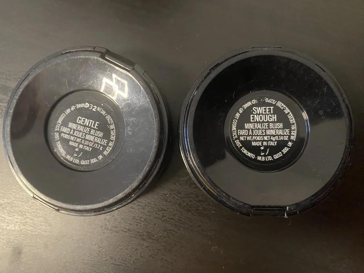 Румяна MAC оригинальные почти новые