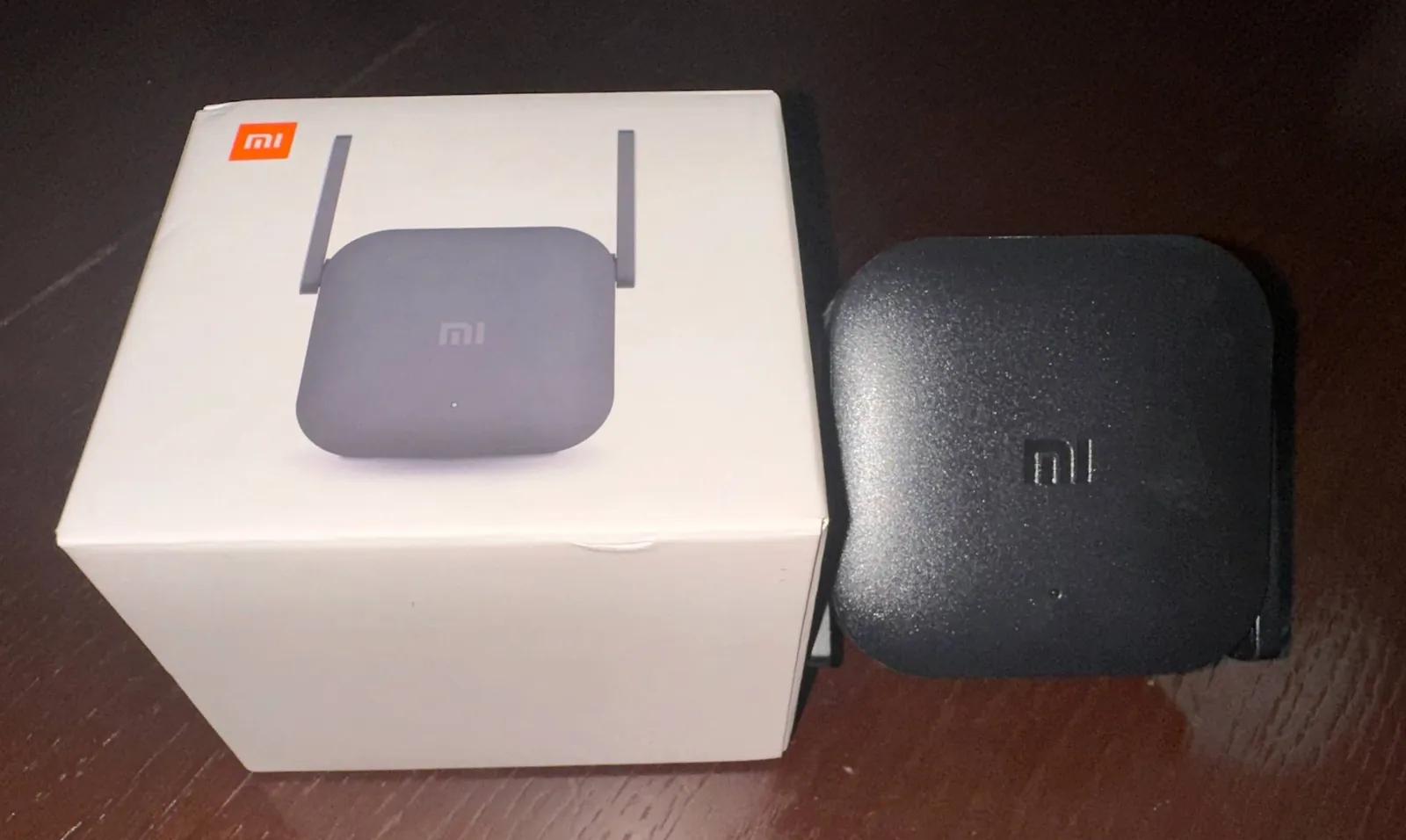 Усилитель Wi-Fi Xiaomi Range Extender Pro