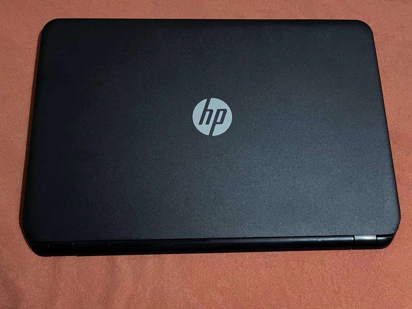 Ноутбук HP 250 G3 15.6 дюймов Белград