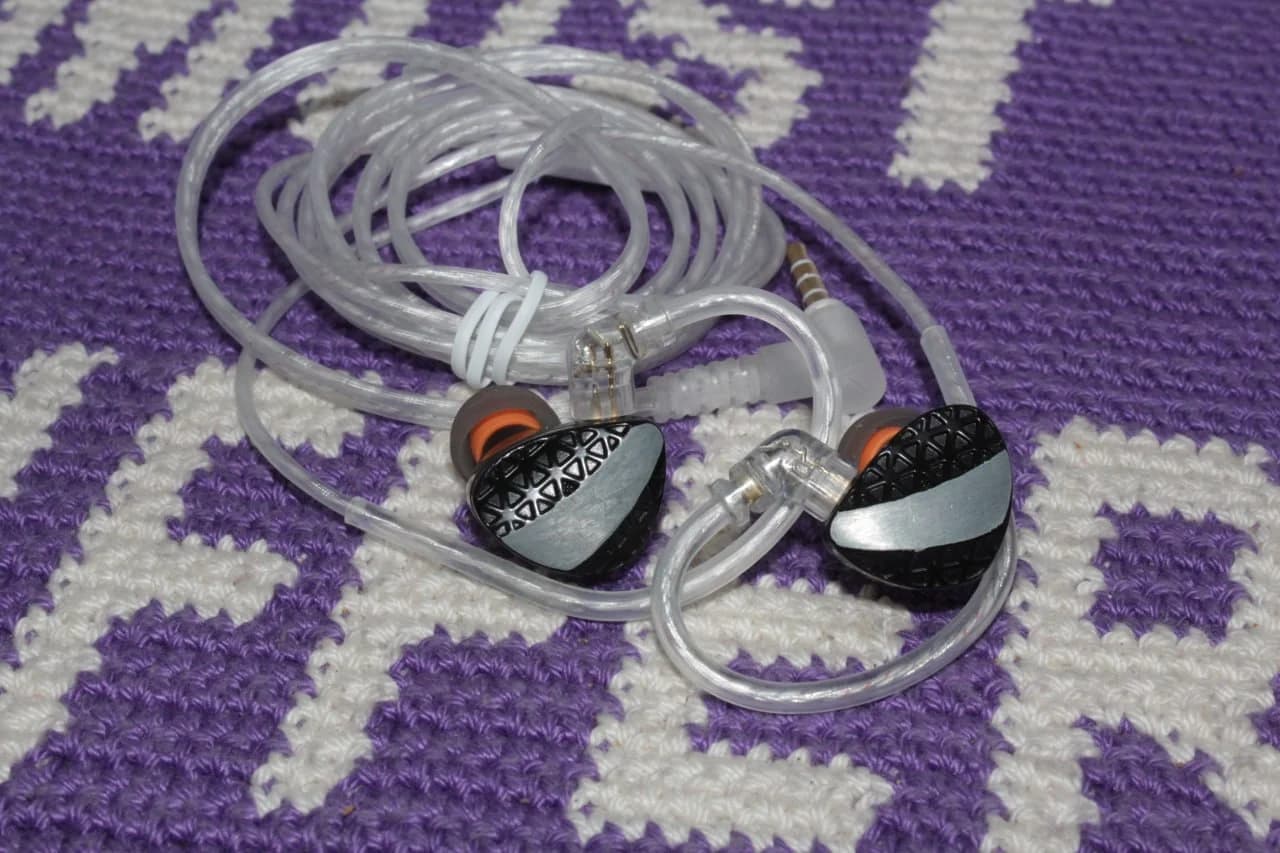 Bluetooth наушники IEM набор