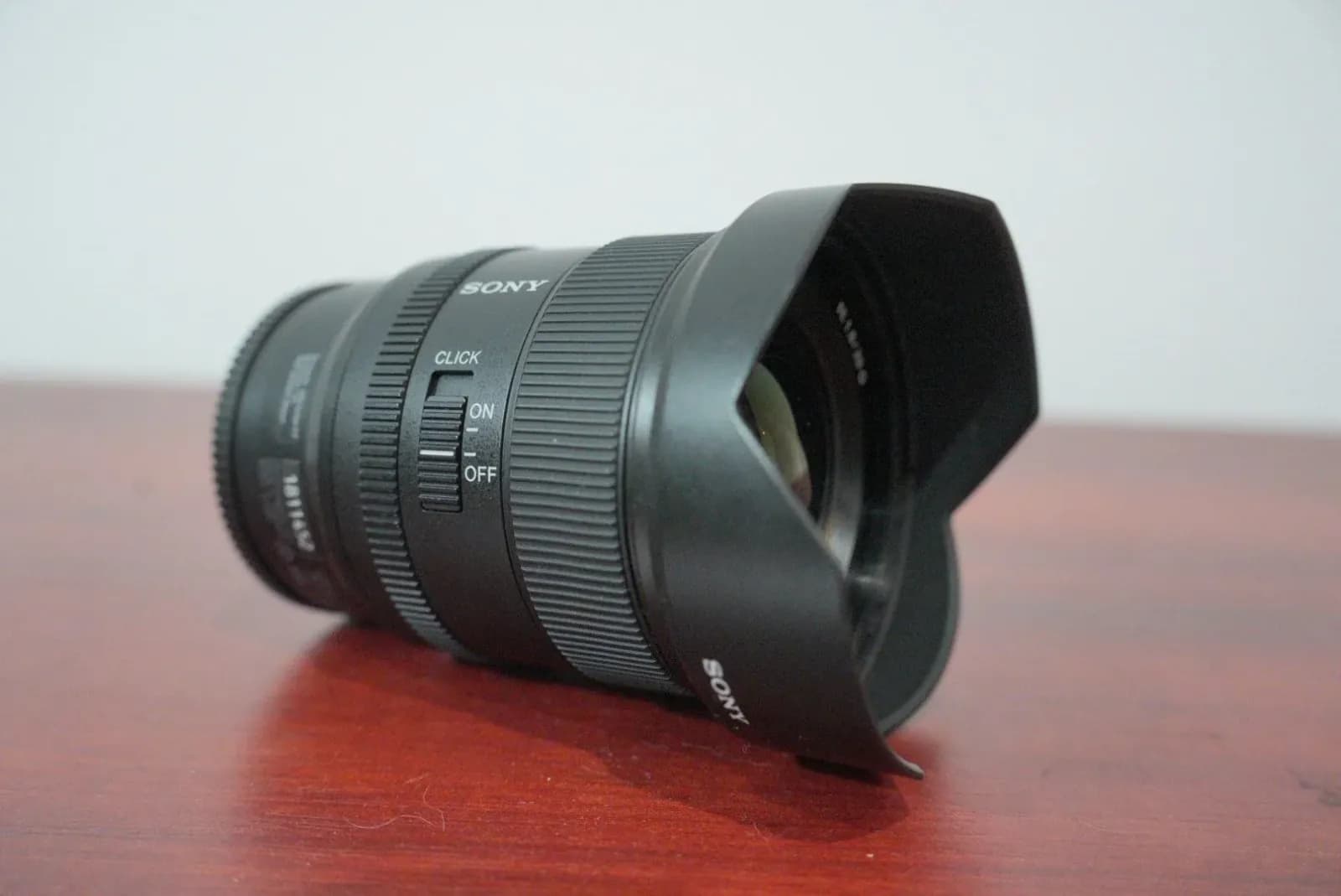 Объектив Sony FE 1.8 20 G