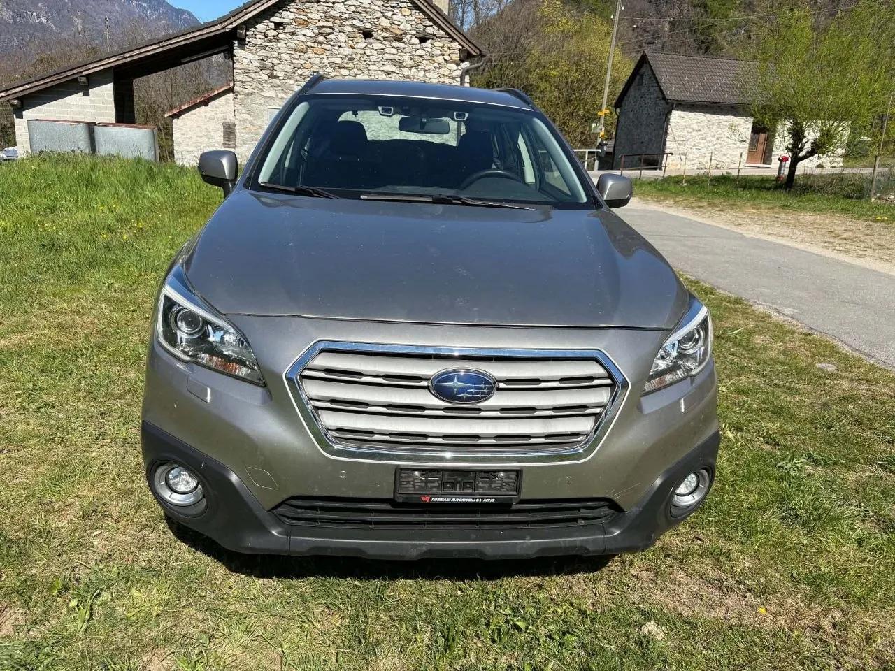 Subaru Legacy Outback 2016 дизель полный привод