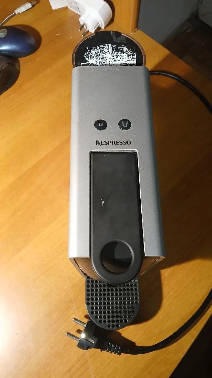 Кофемашина Nespresso Essenza Mini C30