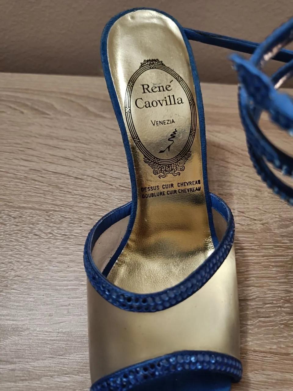 Вечерние босоножки René Caovilla на каблуке со стразами