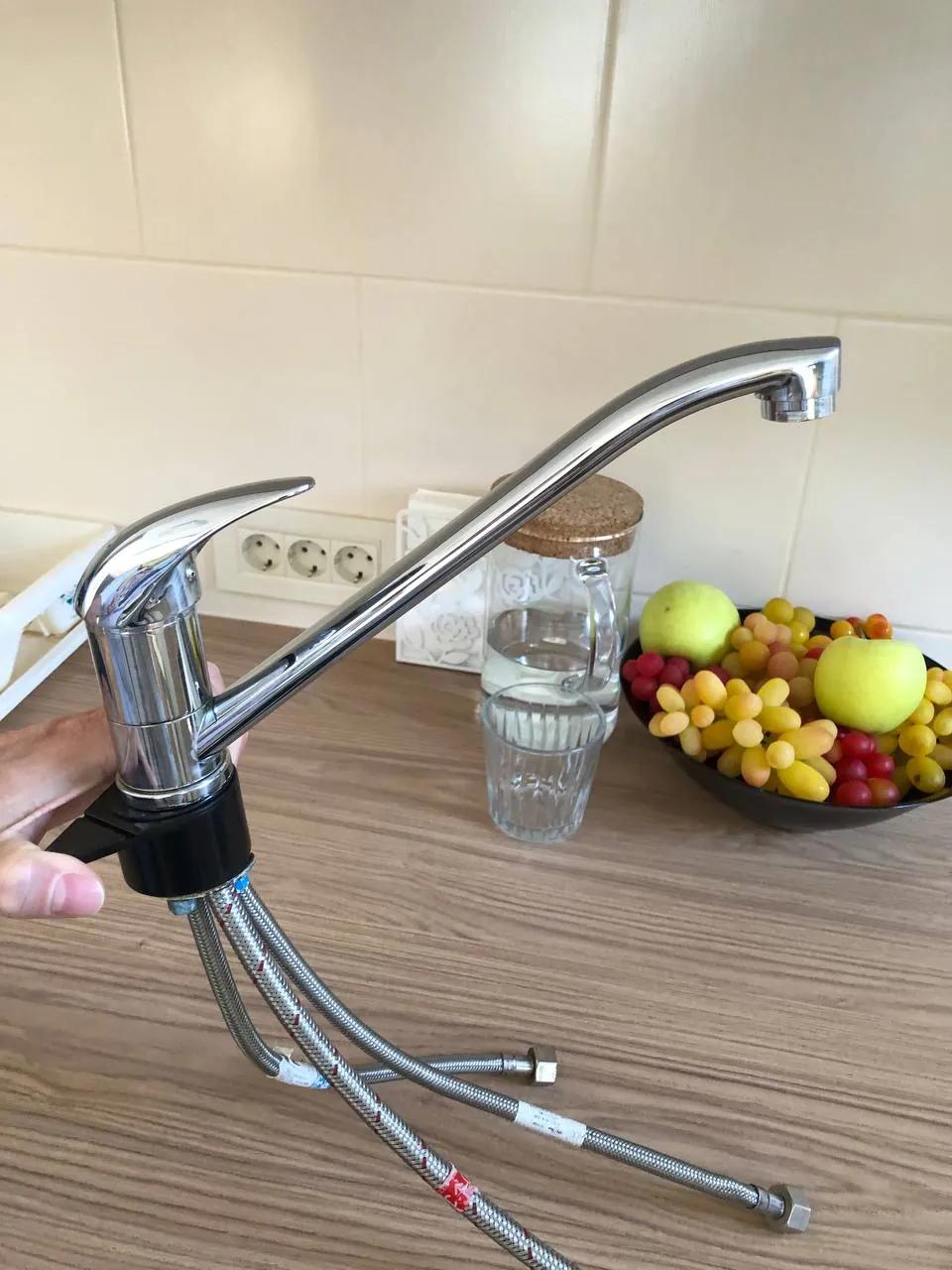Кухонный кран три шланга для водонагревателя