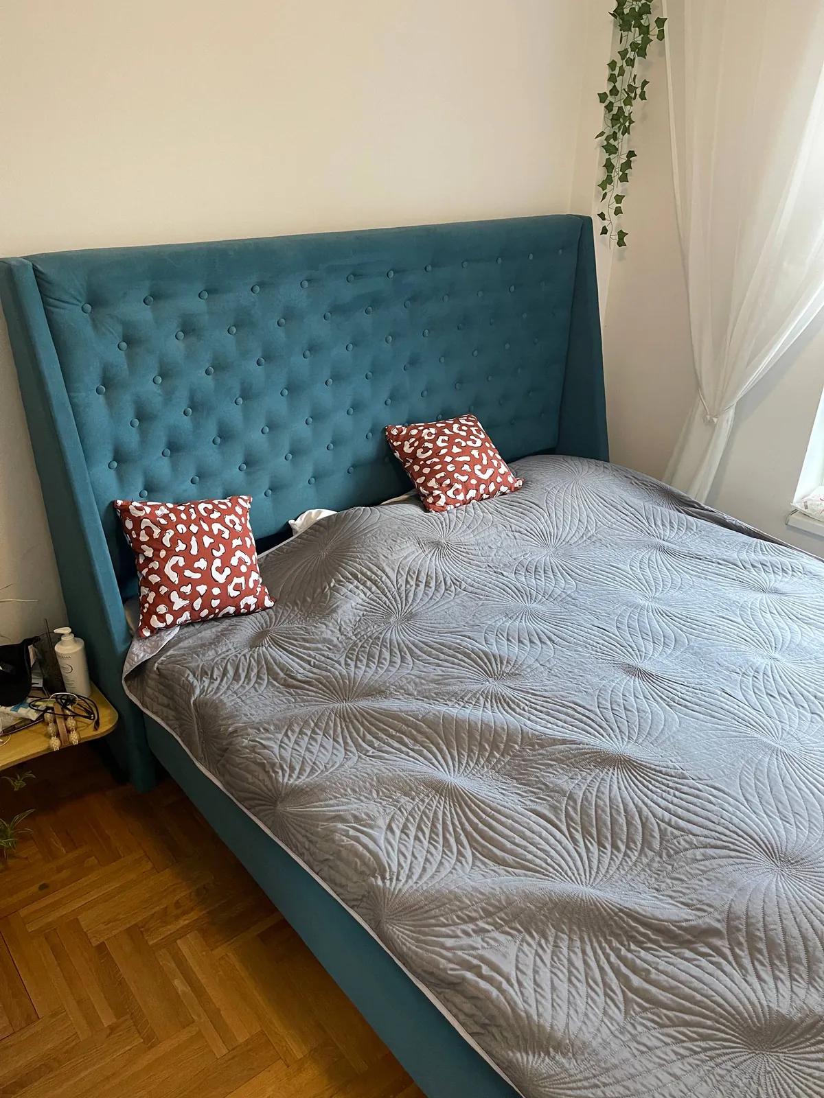 Кровать King Size 200×220 с изголовьем Звездара