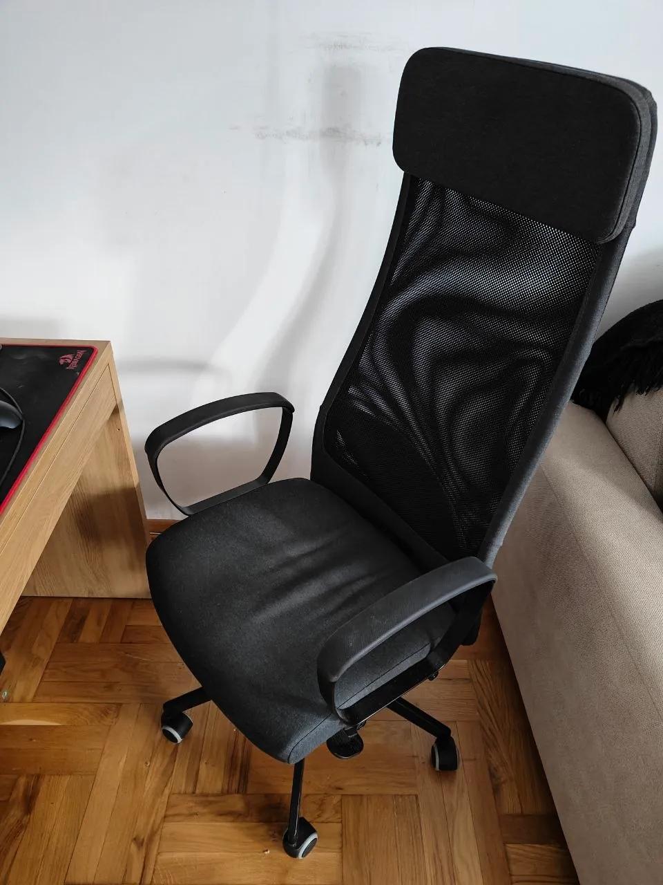 Офисное кресло IKEA MARKUS Земун