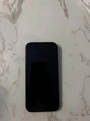 IPhone 15 128 ГБ аккумулятор 92% Нови-Сад