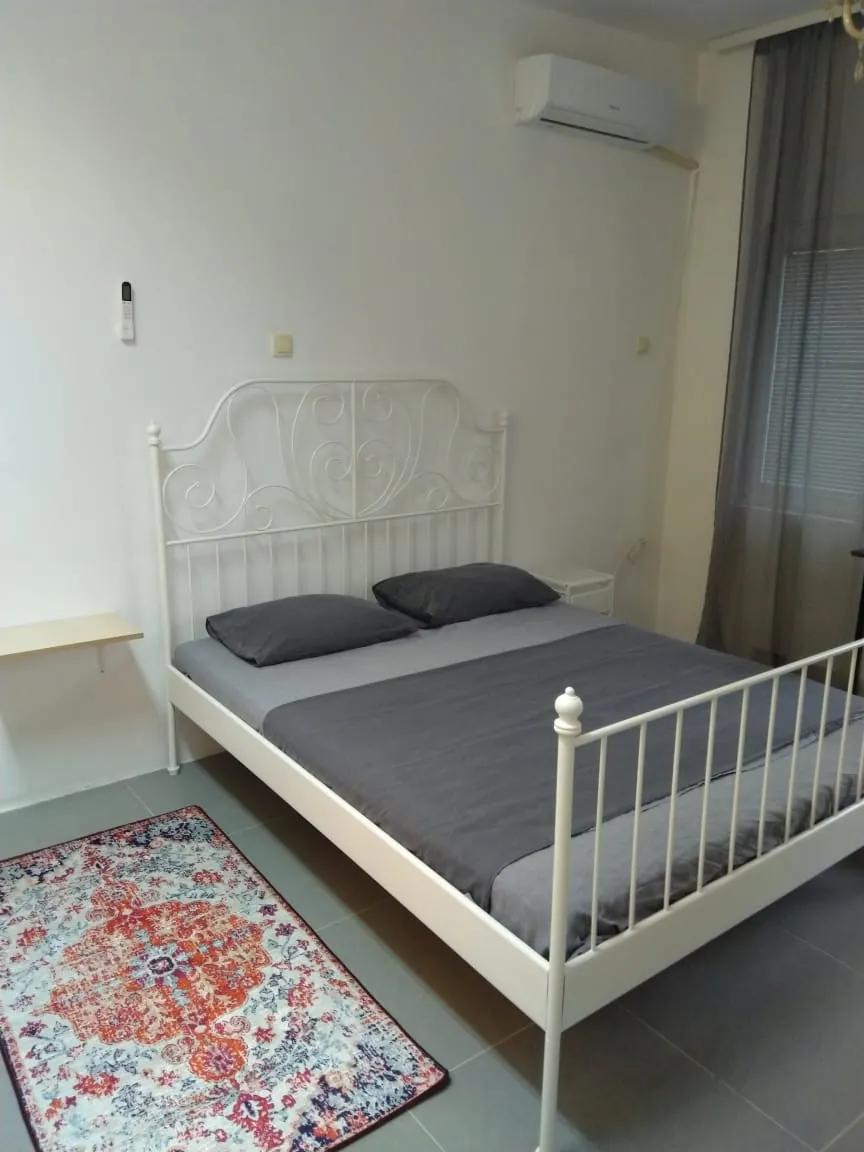 Квартира 34 м² с парковочным местом Вождовац