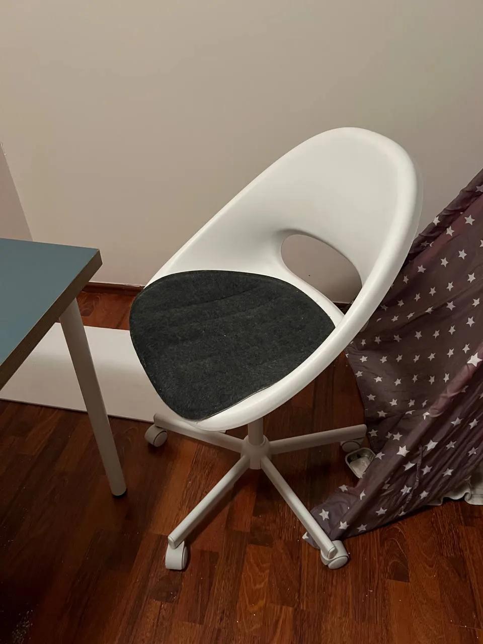 Крутящийся стул IKEA LOBERGET MALSKÄR серый