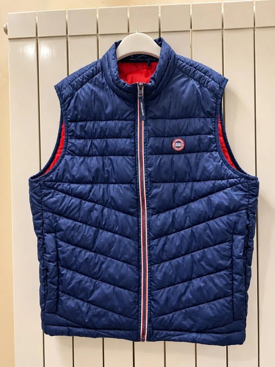 Жилетка Jack & Jones мужская стёганая тёмно-синяя размер M/L