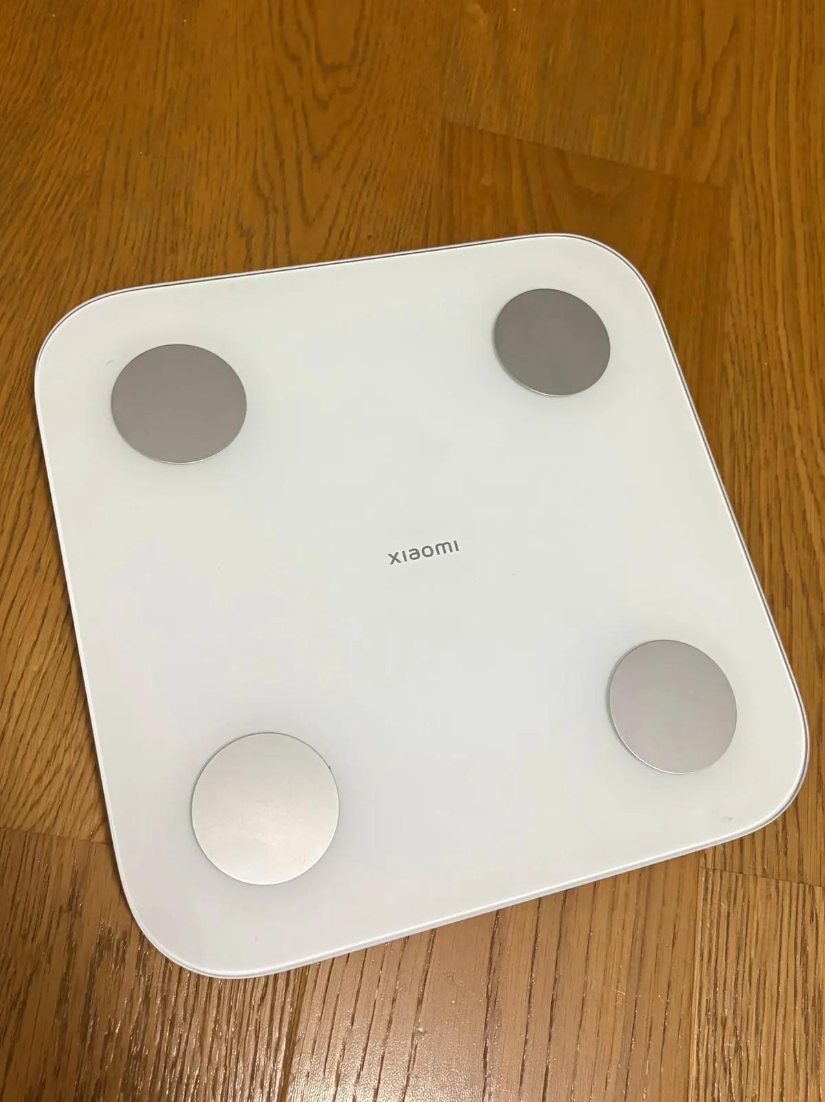 Умные весы Xiaomi Body Composition Scale S400