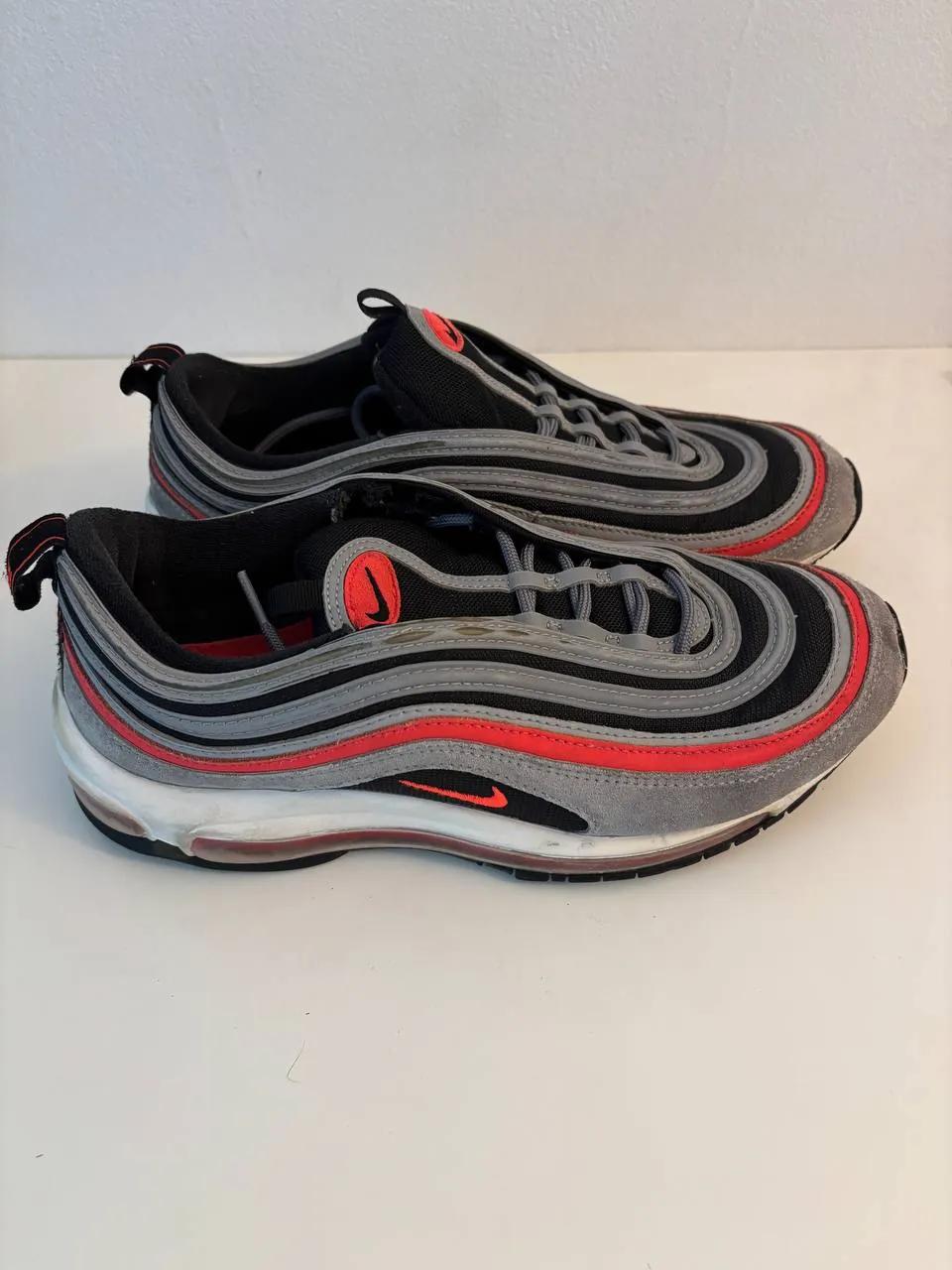 Кроссовки Nike Air Max размер 42-43 Белград
