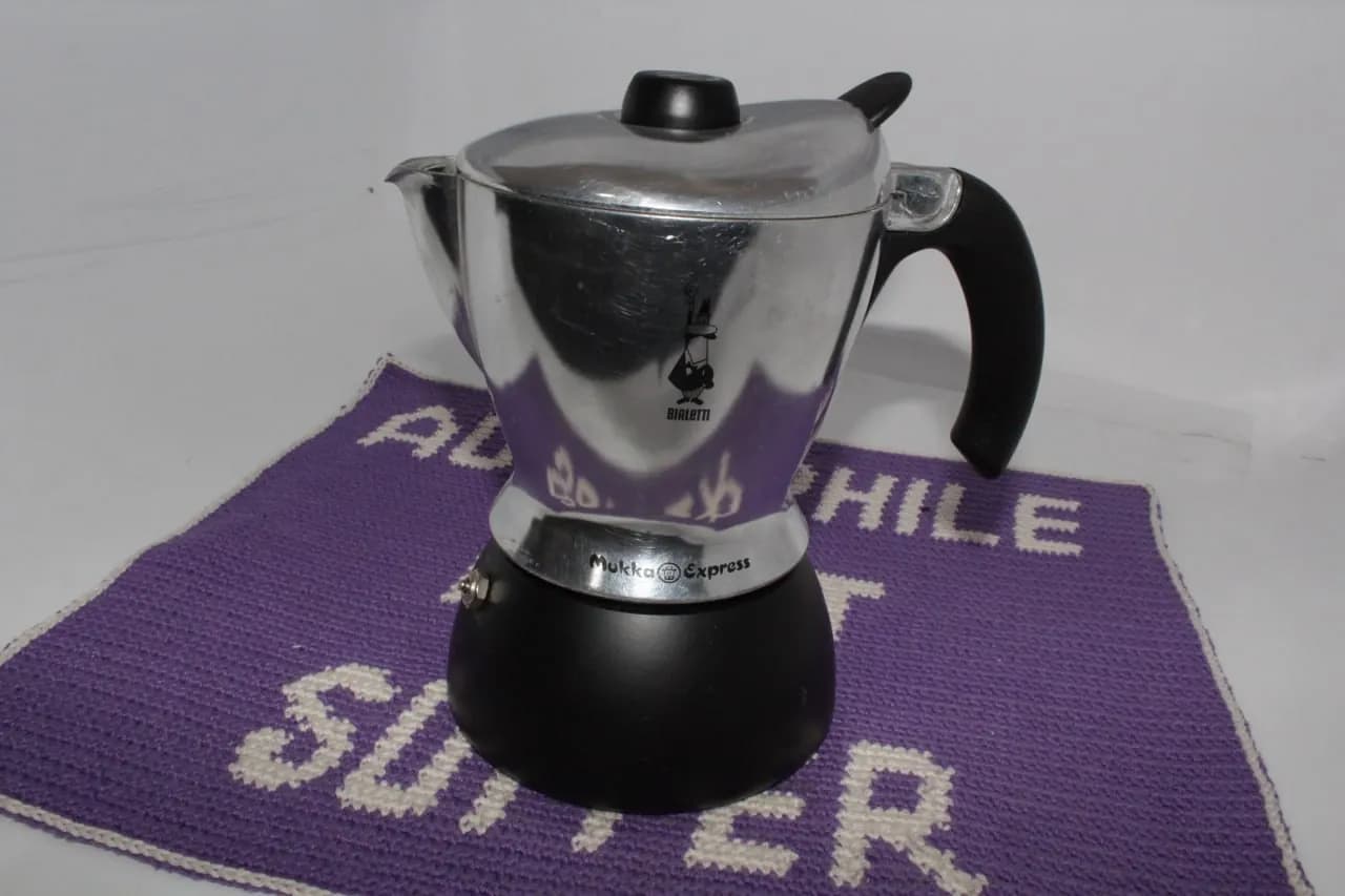 Кофеварка Bialetti Mukka Express
