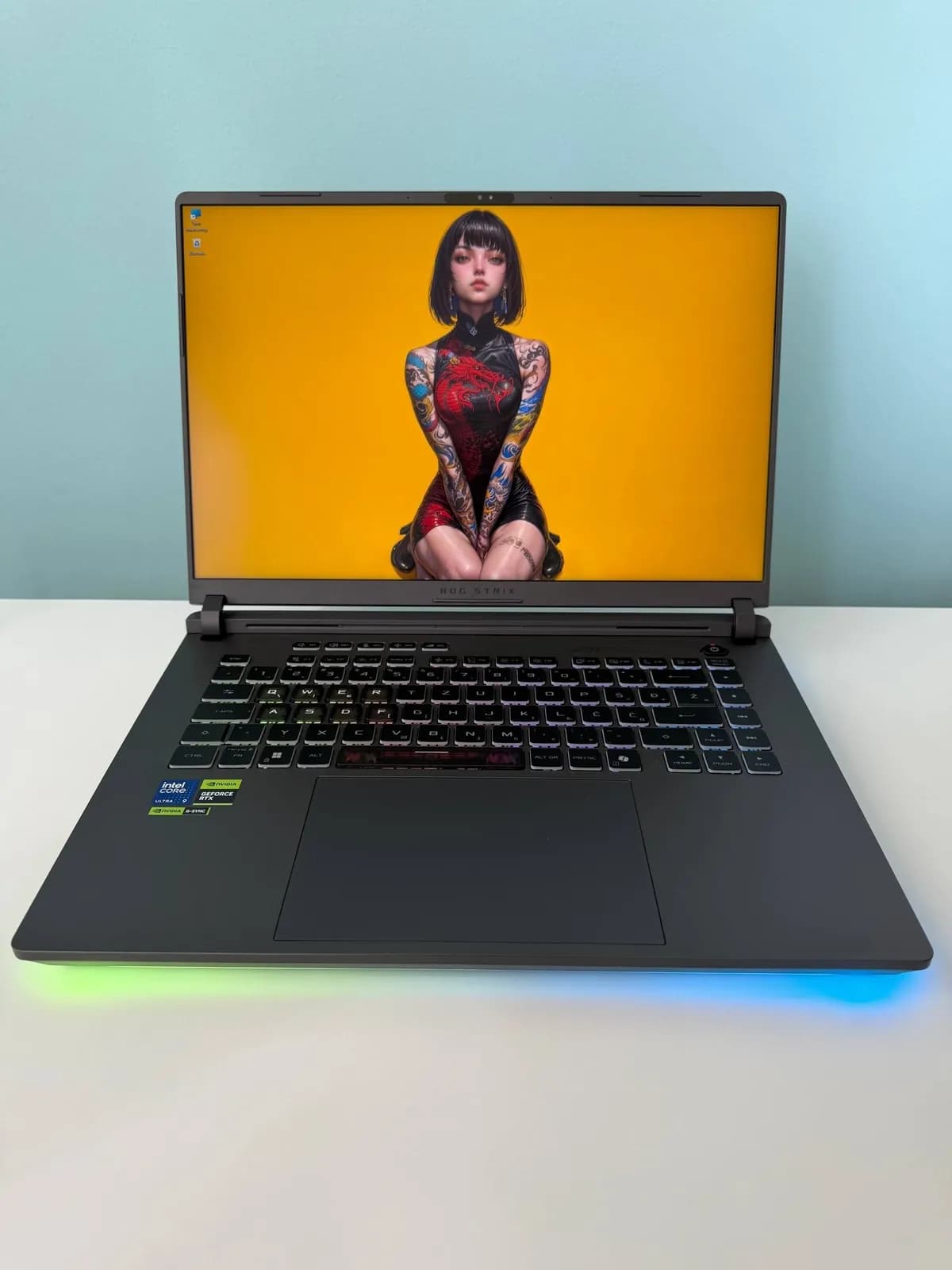 ASUS ROG Strix G16 G615LM Intel Ultra 9 RTX 5060 2099€