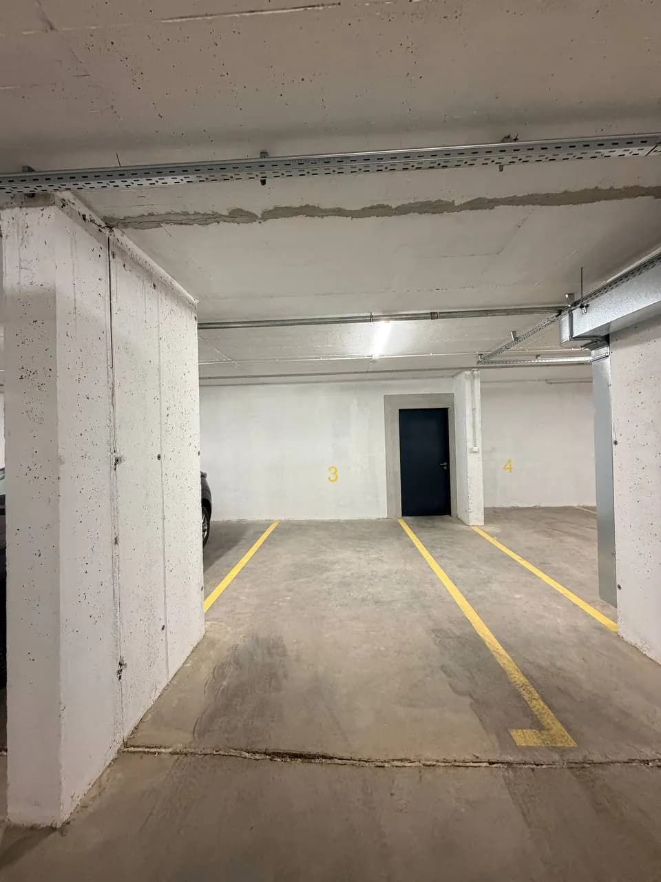 Парковочное место Телеп Нови-Сад 70€