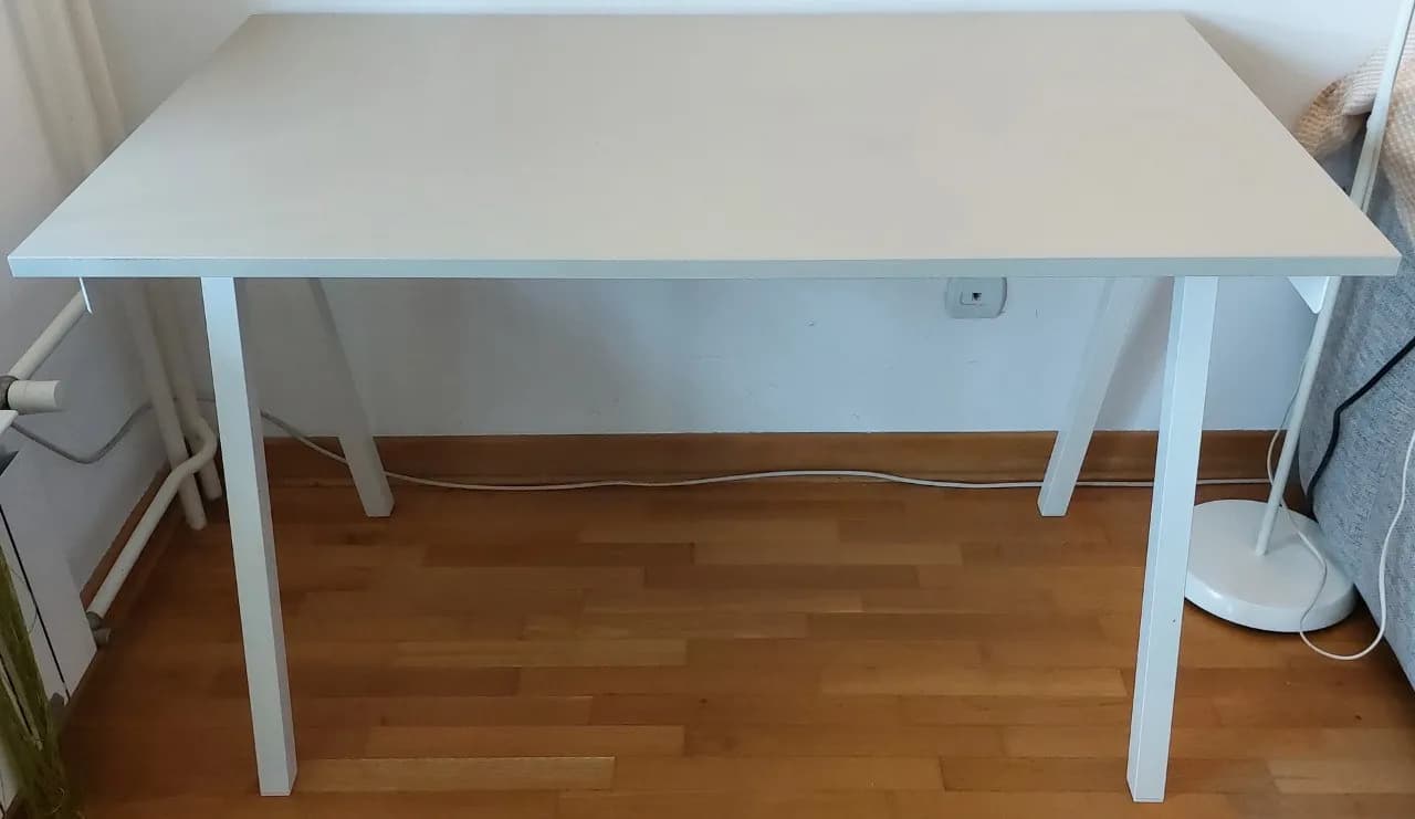 Стол IKEA TROTTEN 120x70