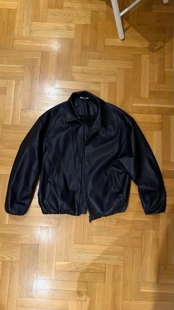 Куртка Zara XL кожзам мало носил