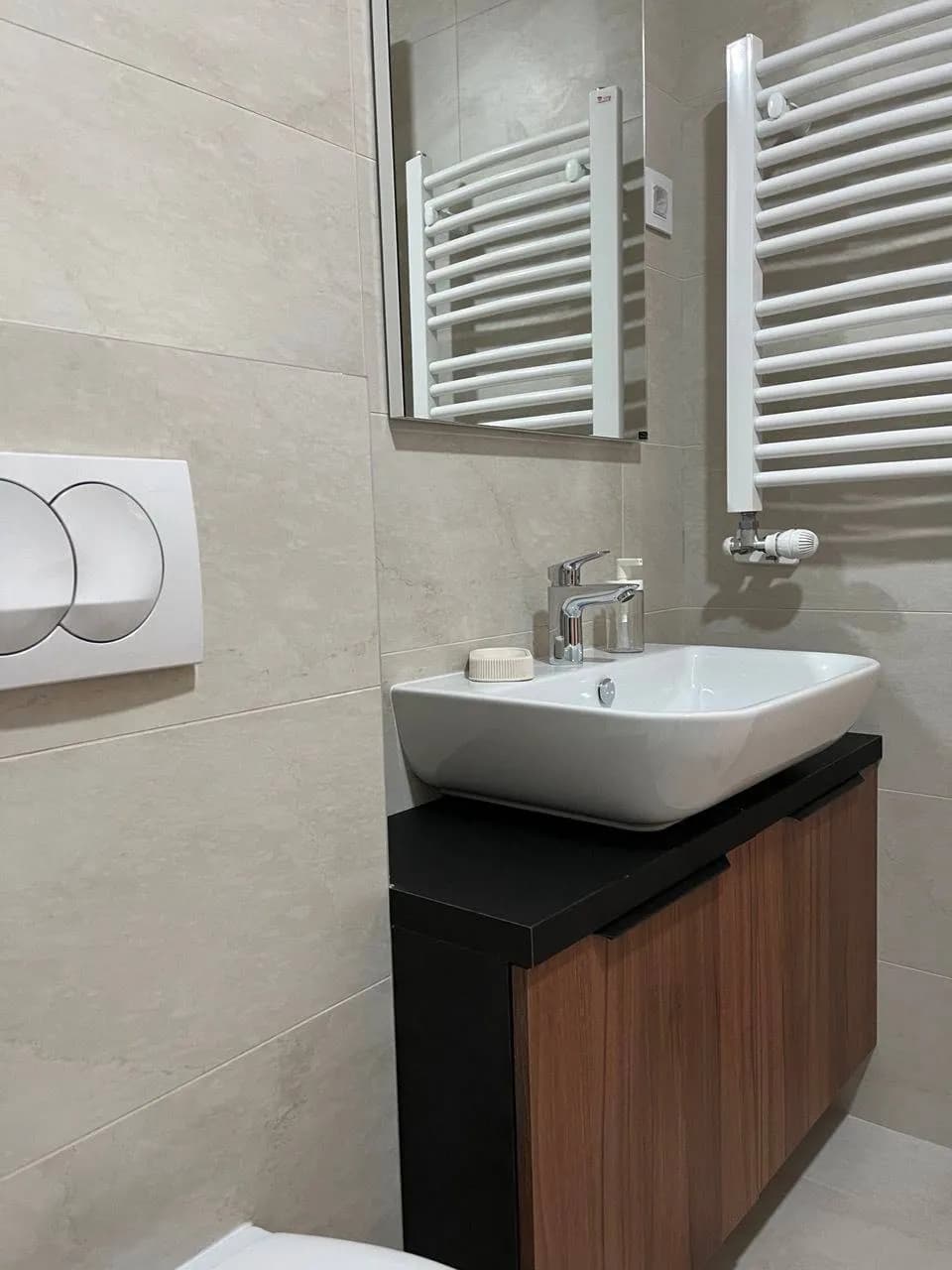 Аренда 2к 50м² Vozdovac Bilecka 700€