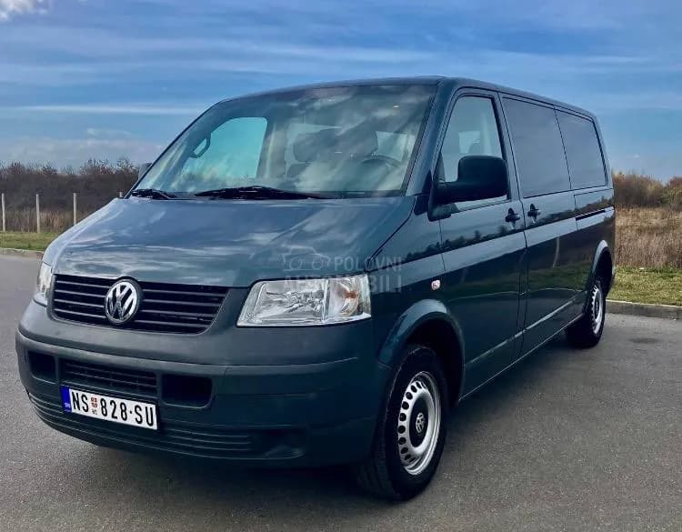Volkswagen Transporter T5 2009 дизель 8+1