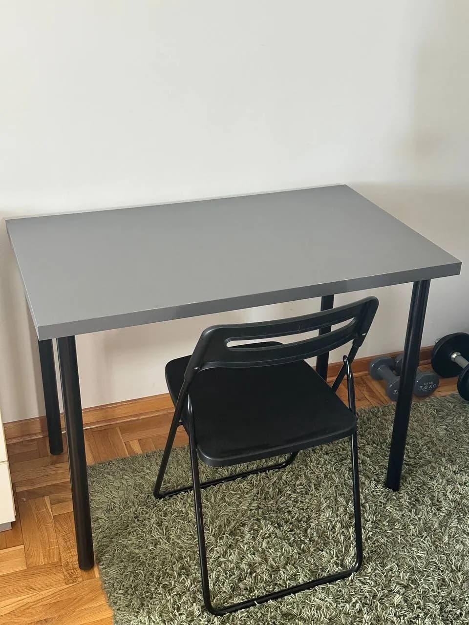 Стол IKEA Linnmon и стул IKEA Nisse