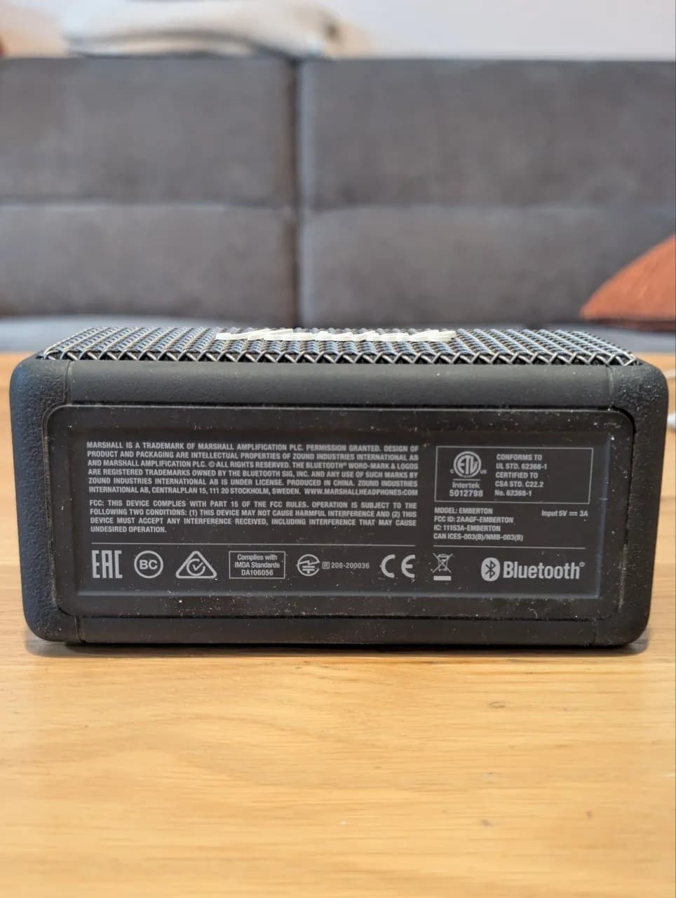 Колонка Marshall Emberton Bluetooth IPX7