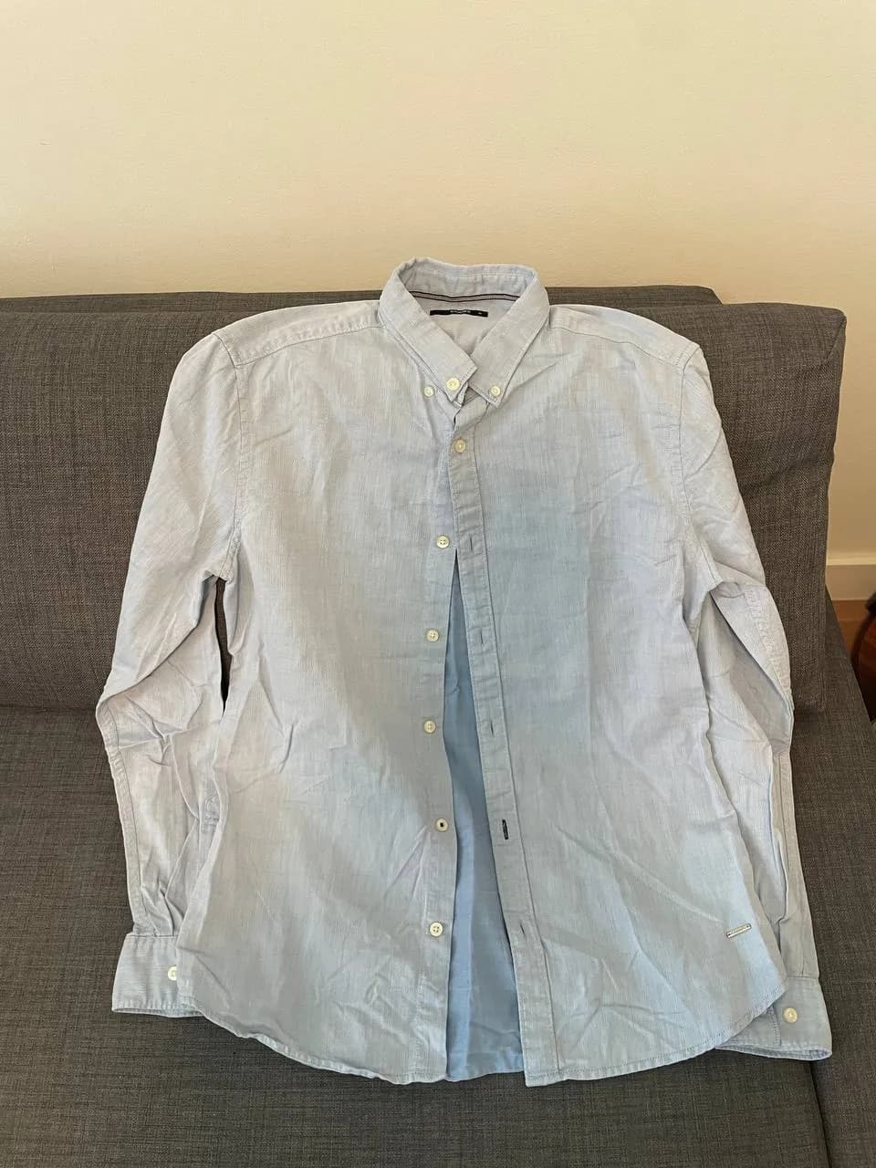 Рубашка Ostin и футболка Uniqlo M