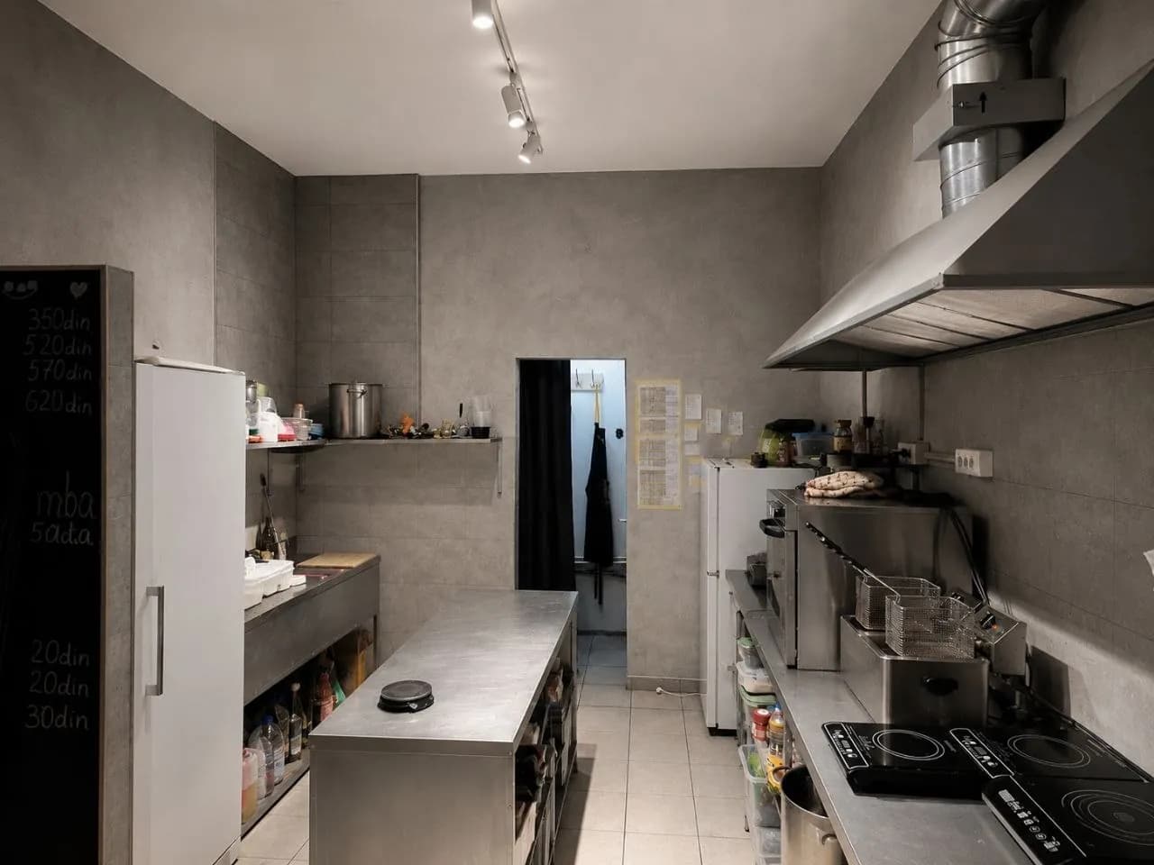 Продаётся Dark Kitchen кухня Панчево
