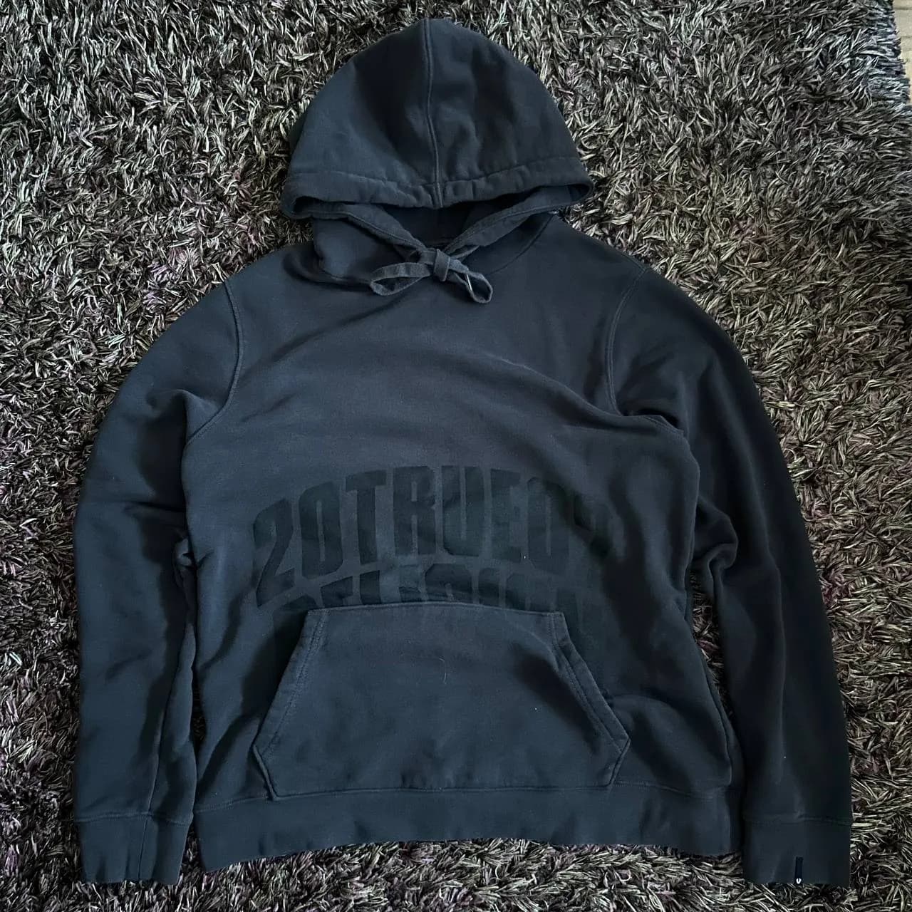 Мужская одежда True Religion Burberry Carhartt