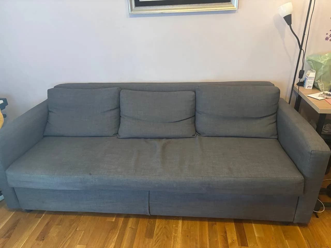 Диван IKEA Friheten серый разложной