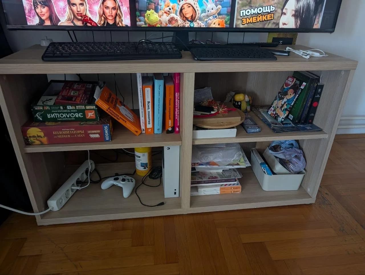 Кофейный столик и тумба под TV